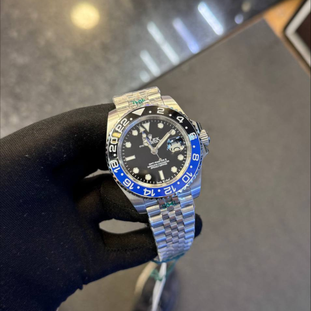 R. Le Voyageur – GMT-Master II (Édition Master Chrono 904L)