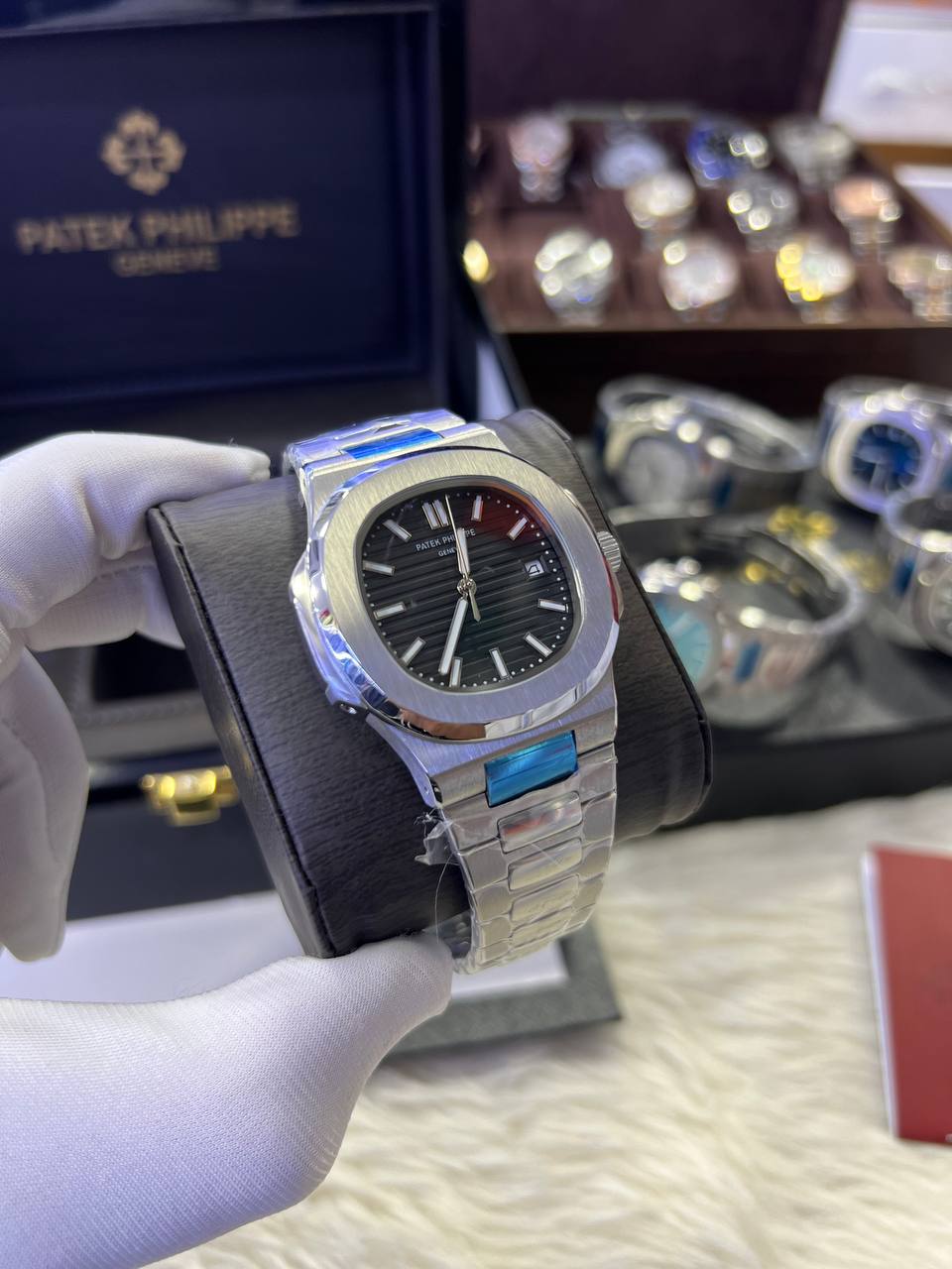 L’Icône Sport-Chic – N. Steel Edition (904L)