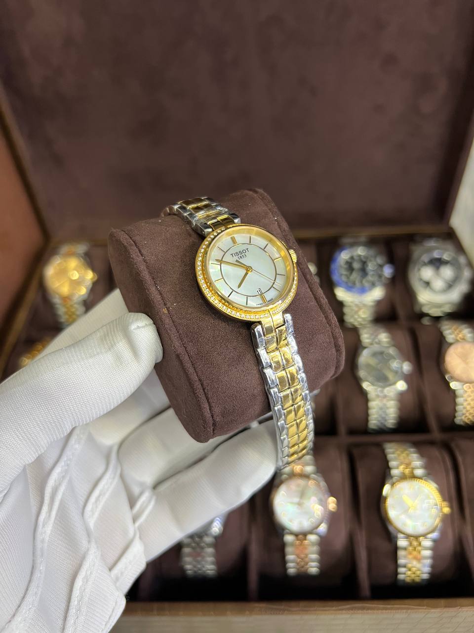 L’Élégance Flamingo – T. Collection (Édition Joaillerie Raffinée)