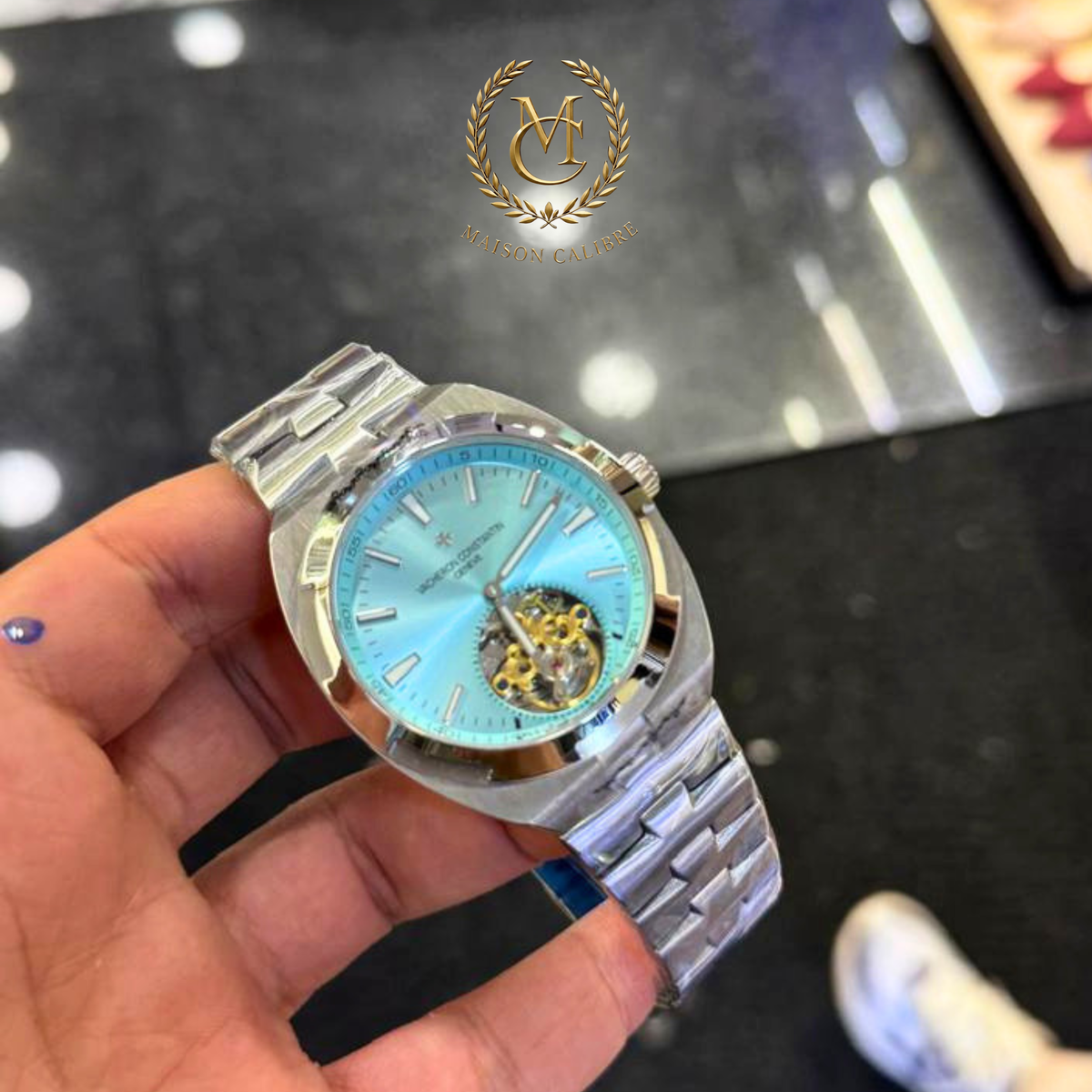 V.C Le Tourbillon Voyageur – Série Overseas (Édition Cœur Ouvert)