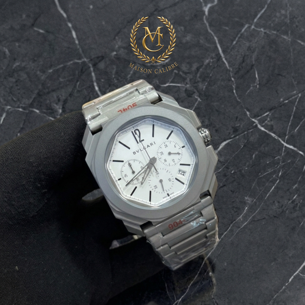 B. L’Architecturale – Octo Chronographe (Édition Sablée 904L)