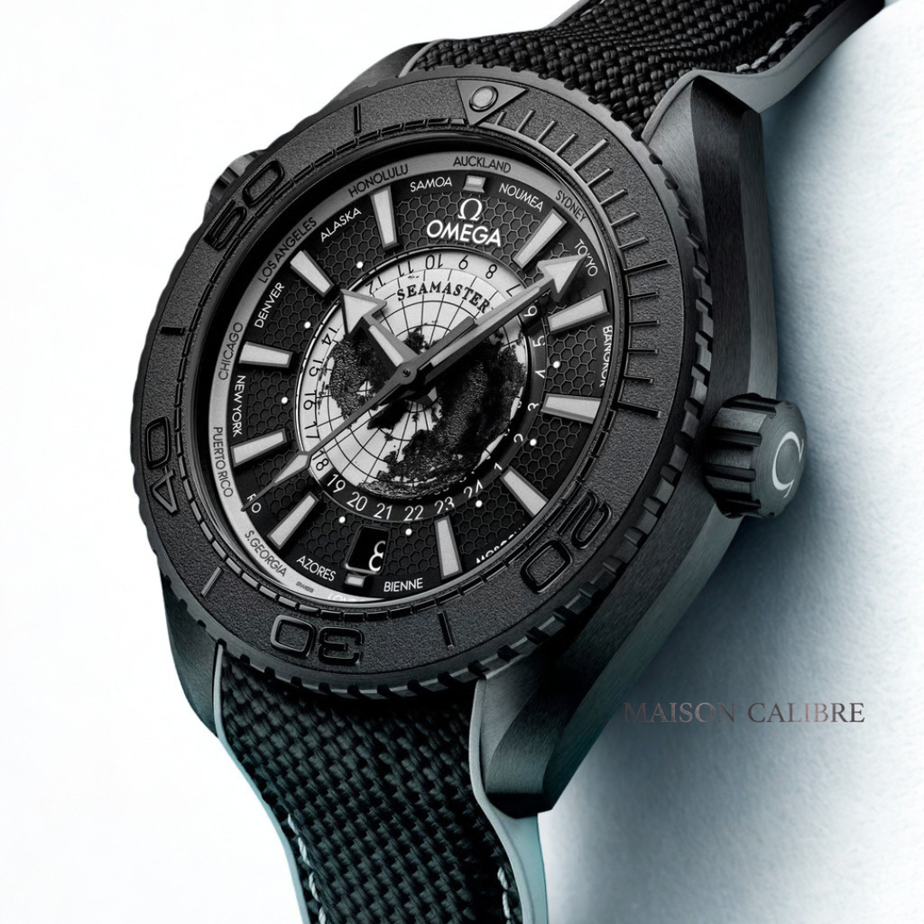 O. Le Globe-Trotter – Worldtimer 600M (Édition Deep Black 904L)