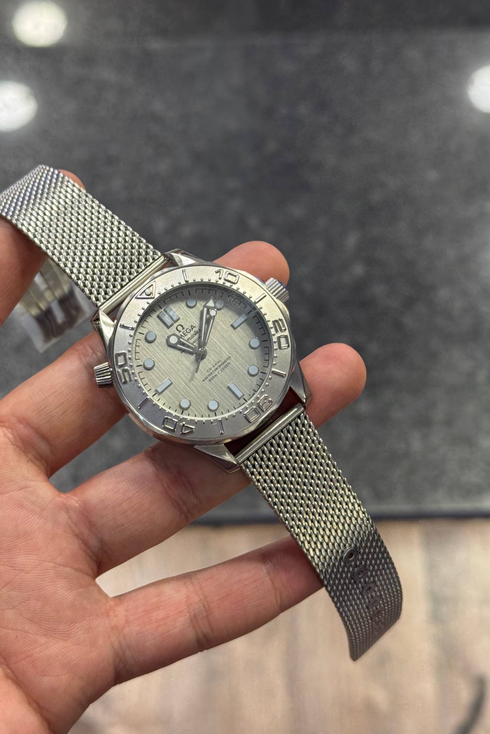 O. Le Commandeur – S. Heritage Mesh (Édition Acier 904L)